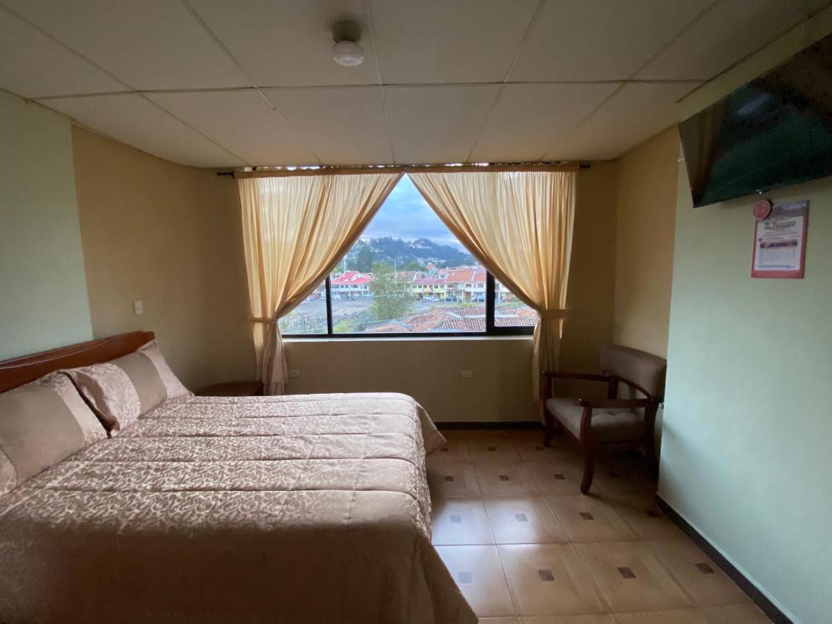 Hostal El Paraiso Куенка Екстериор снимка